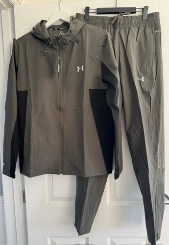 Bnwt bagged under - bnwt/bagged,